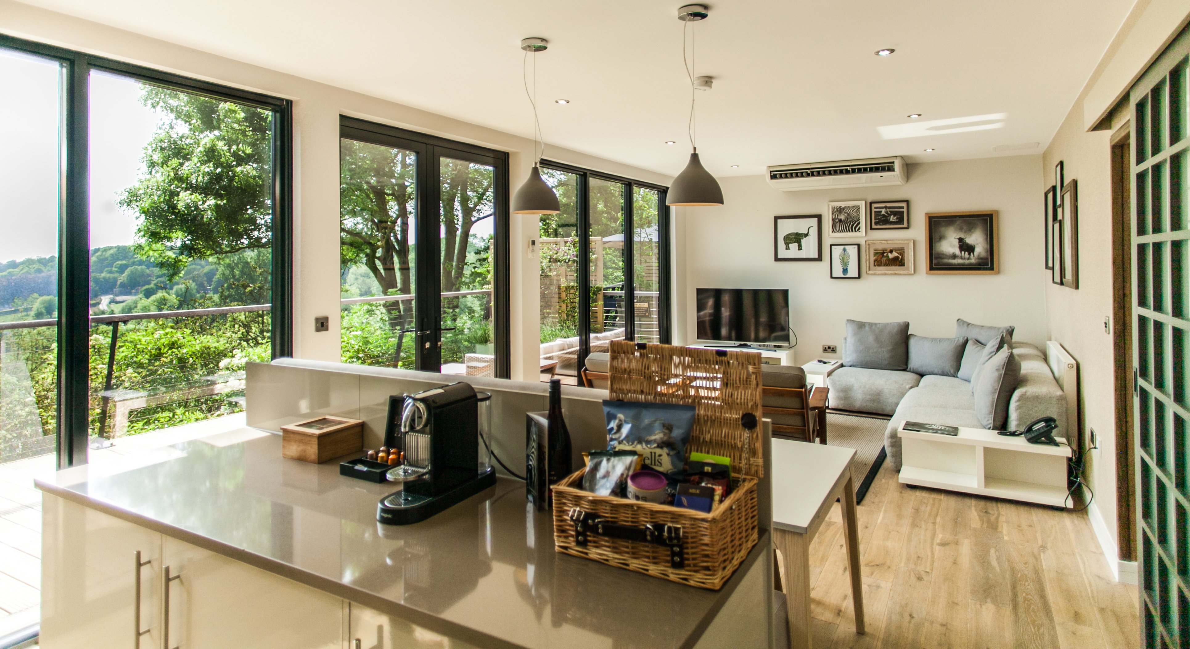 Treehouse Interior at Port Lympne Reserve 3.jpg